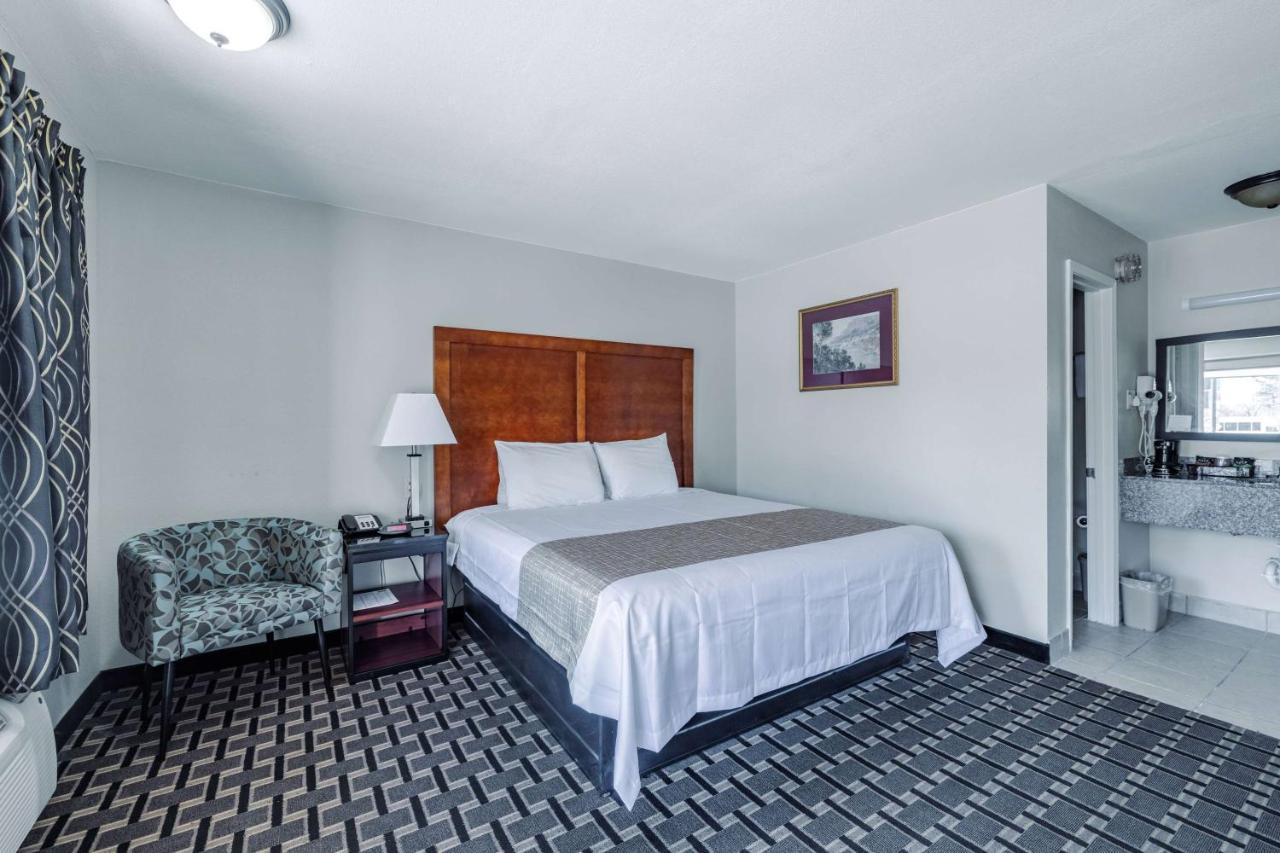 Travelodge By Wyndham I-40 Exit 82 2* Jackson